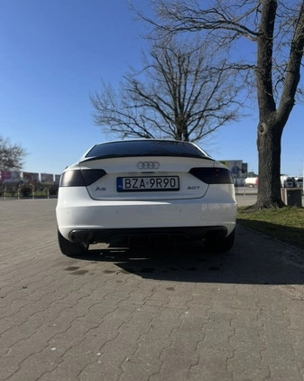 Audi A5 cena 43999 przebieg: 151000, rok produkcji 2009 z Zambrów małe 92